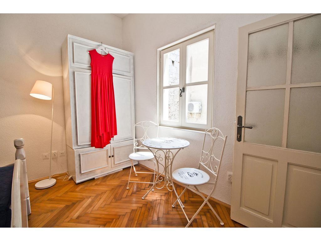 Peristil Loft Apartment Split Exterior photo